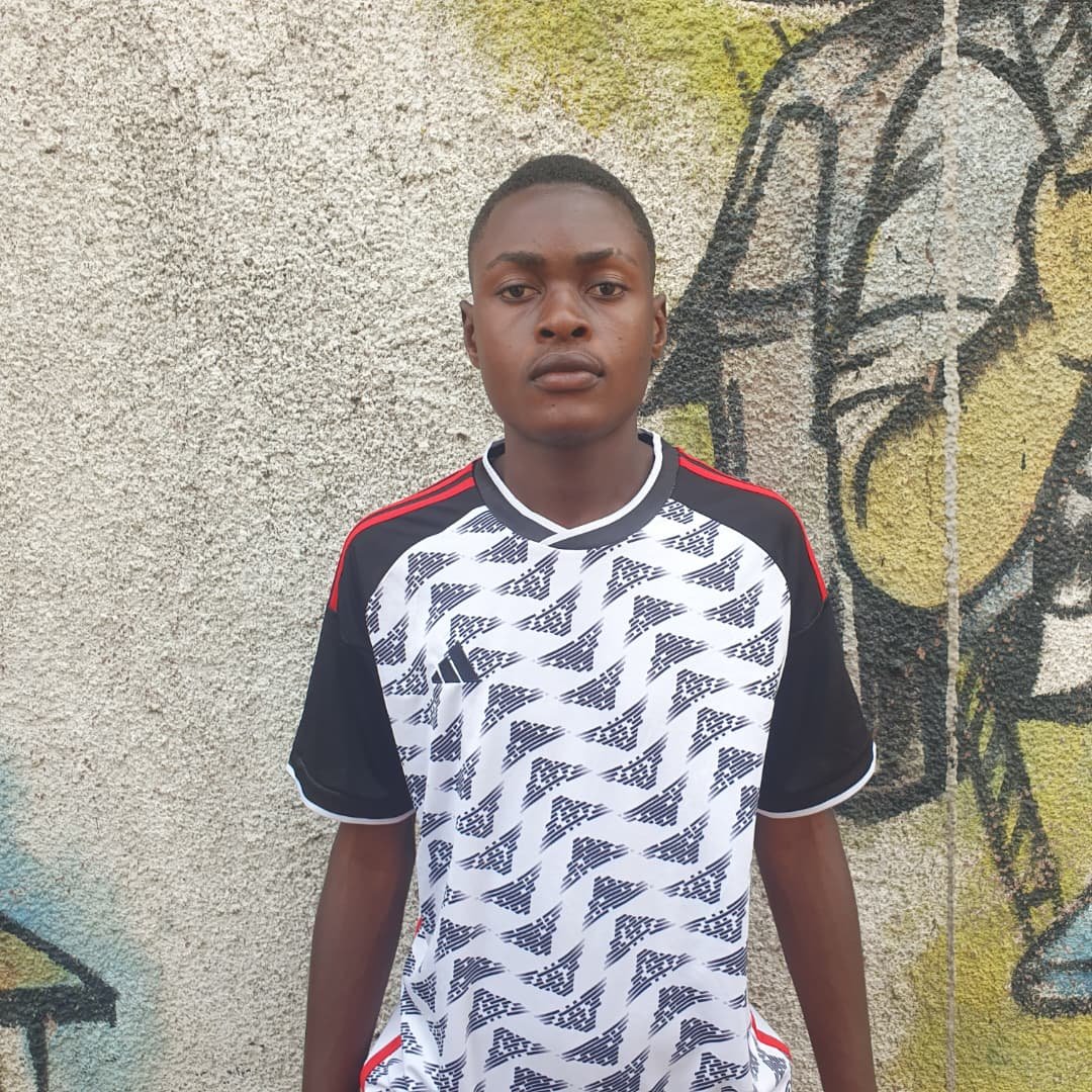 Isra Muzungu